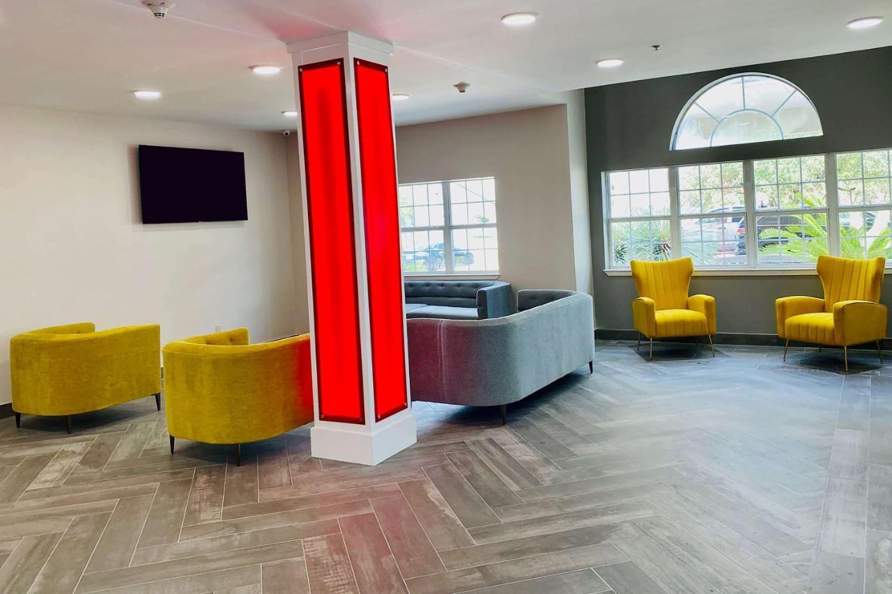 Super 8 By Wyndham San Antonio Airport North Ξενοδοχείο Εξωτερικό φωτογραφία