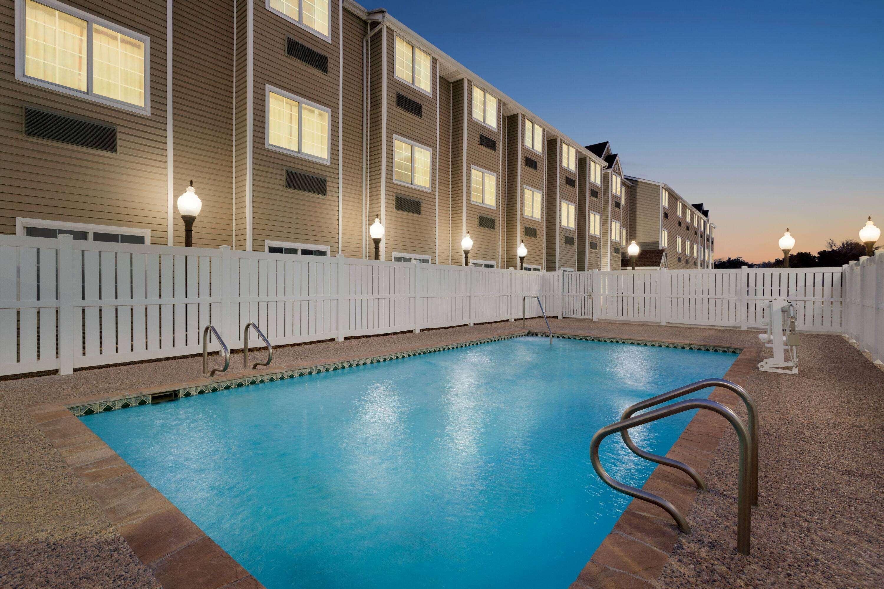 Super 8 By Wyndham San Antonio Airport North Ξενοδοχείο Εξωτερικό φωτογραφία