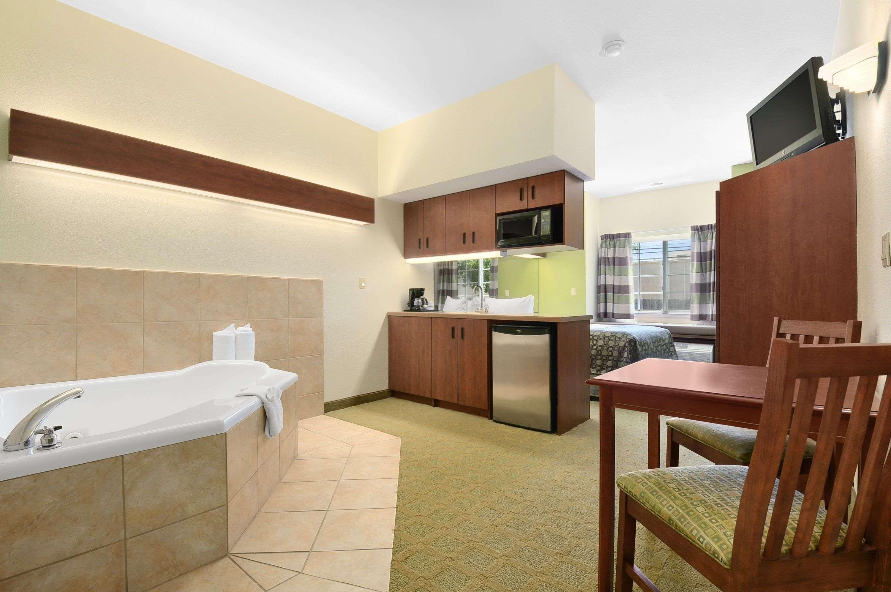 Super 8 By Wyndham San Antonio Airport North Ξενοδοχείο Εξωτερικό φωτογραφία